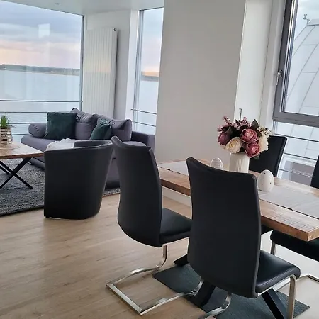 Schwimmende Ferienwohnung Rooftop 13 Apartman
